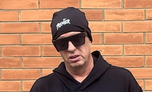 PREMIER - ČEPICE GRUNGE