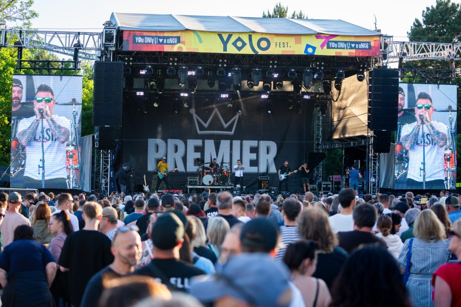 PREMIER YOLO FEST